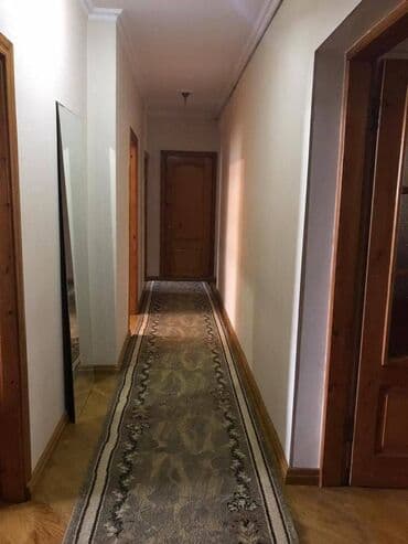 yeni günəşlidə 3 otaqlı ucuz bina evləri: Salam. Leninqrad proyektidir. Metropark avm və N.Nərimanov metrosuna 2 — 7