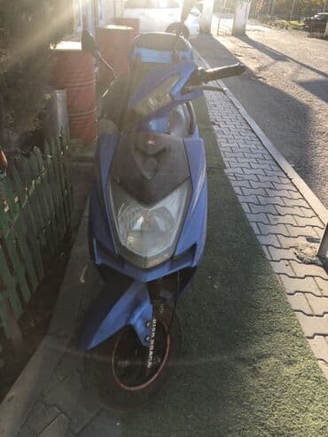 disklər r14: Şəhər içi rahat və qənaətcil minik üçün mavi rəngli benzinli skuter — 6