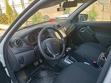 ravon r4 lizing: VAZ (LADA) Granta: 1.6 l | 2023 il 38900 km Sedan — 5