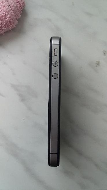 iphone 15 2 ci el: IPhone 4, < 16 GB, Qara, Qırıq — 3