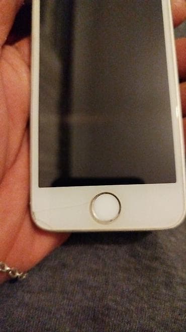 qulaqciq iphone: IPhone 5s, Qara, Barmaq izi — 4