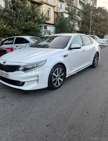 Kia K5: 1.7 l | 2016 il Sedan
