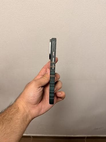 iphone 14 pro dubay: Iphone 17pro madeline kabro yaxsi vezyetdedi isdenilmiyib — 6