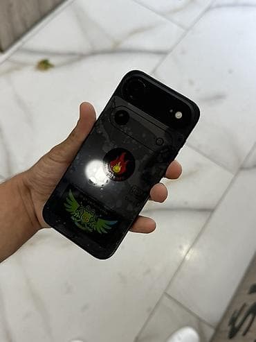 telefon palm: Isdenilen sayda var yenidir 32/3 Donmayan modeldir En premiuim dubai — 3