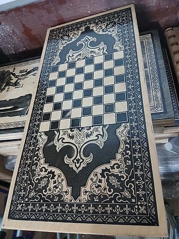 suse uzerinde sekil: 3 azn das ve zerler Məhsul: Oyma naxışlı taxta dama/şahmat lövhələri — 9