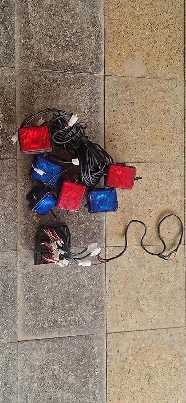 Avtomobil üçün qırmızı-mavi LED siqnal işıq sistemi - Komplekt: 6