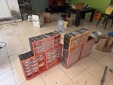 4050: Çeşid 1000-dən çox, Miqdar 5000dən çox elektron komponent — 1