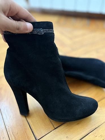 damaşnik ne demek: Qadın ayaqqabıları dəsti 1) Spagna Fashion açıq-bej rəngli laklı — 4