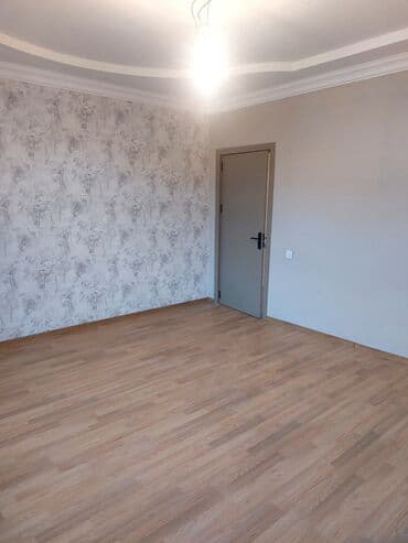 ağ şəhərdə ev satılır: 3 otaqlı, 150 kv. m, Yeni təmirli — 3