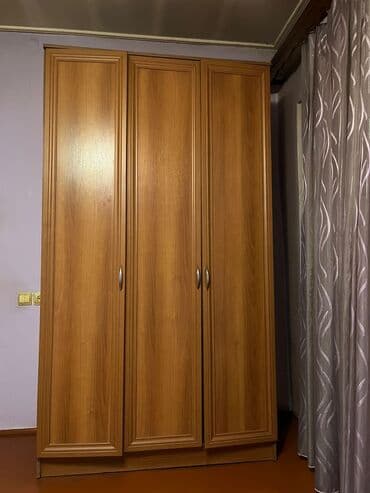 Açılan, 3 qapılı Düz dolab, Qarderob, paltar dolabı