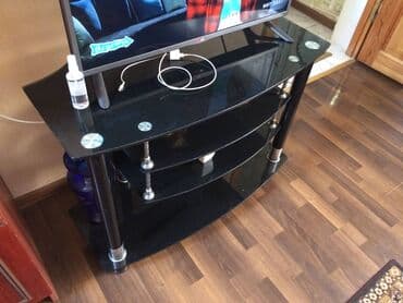 İşlənmiş, Düz TV altlığı, Polkalı, Şüşəli — 3