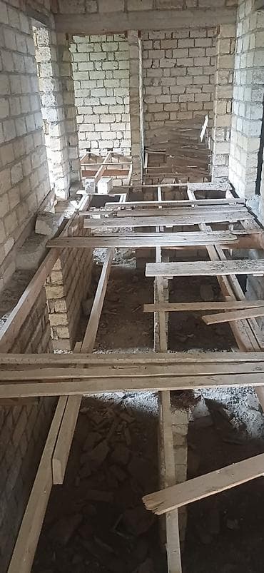 midada ev satilir: 5 otaqlı, 150 kv. m, Kredit yoxdur, Təmirsiz — 5