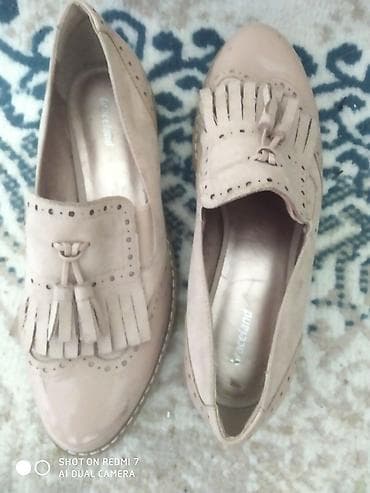 krem a e: Qadın loaferləri – bej rəng - Brend: C&A Rodeo (Weseland yazılı — 1