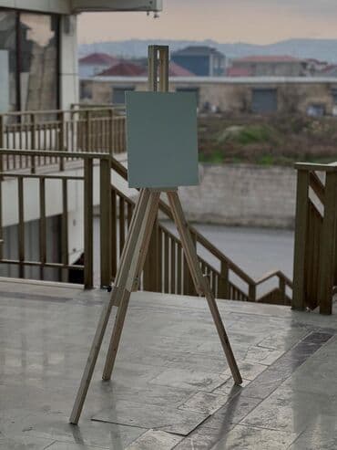 islenmis kunc divanlar: Sərgi stendi, Taxta — 2