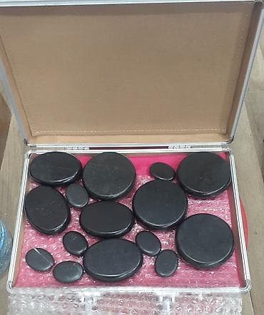 ağ botilyonlar: Spa daşları, tam orjinal Rəngi qara va ağ var, Bakı şəhər daxili — 1