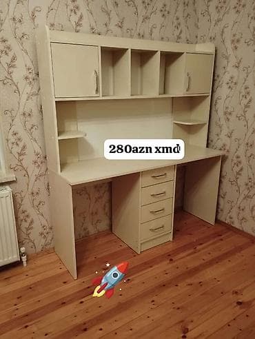 Düz masa, Polkalı, Siyirməli, Sadə laminat