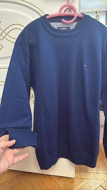 Tommy markasi yenidir sadece etiket cixib -128azna almisdim l -xl olar