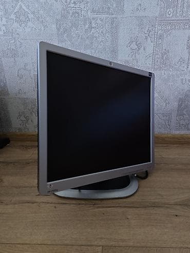 android manitorlar: HP L1950g LCD monitor - Ekran: 19 düym, 5:4 nisbəti (Square), LCD - — 3