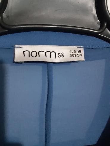 bakı olimpiya stadionu sektorlar: Qadın üçün yüngül blezer/kardiqan - Brend: Norm - Ölçü: EUR 48 (RUS — 4