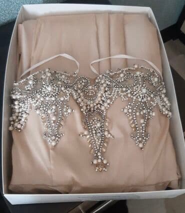 Buraxilish gecesi ucun tikilib Toy,nishan,ziyafet gunleri ucun lalafo.az -da Buraxilish gecesi ucun tikilib Toy,nishan,ziyafet gunleri ucun