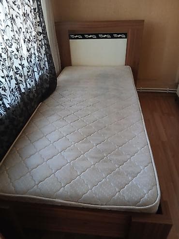 Yataq otağı üçün dolab yataq komod - Rəng: ağ + ağac dokusu - — 5