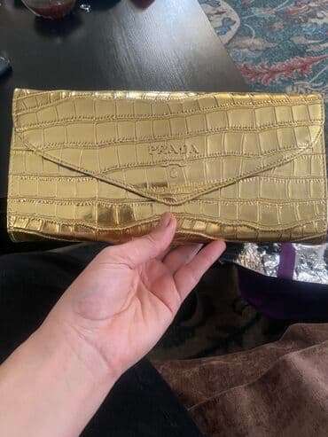 Kulonlar: Klatç, Prada — 1