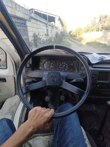 xanımlar ucun maşınlar: QAZ GAZel 3302: 2.4 l | 1998 il 196518 km Universal — 7