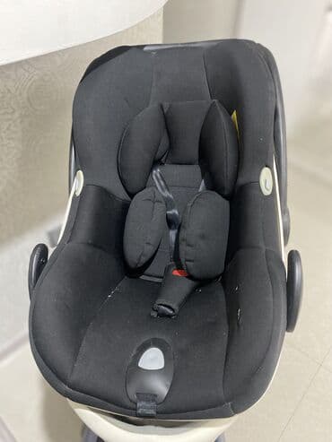 столик для автокресла: Qara rəngdə, uşaqlar üçün nəzərdə tutulmuş, rahat və təhlükəsiz uşaq — 4