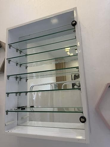 Gözəllik salonu üçün mebel dəsti - Vizaj masası: LED lampalı böyük — 4