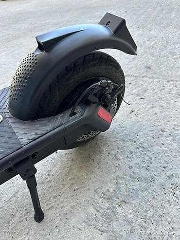 nerd satilir: İşlənmiş Elektrik samokat > 12", > 1000 Vt, 36 - 45 km/s, Ödənişli çatdırılma — 2