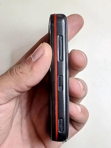 dark souls disk: Nokia 5530 Xpressmusic, 64 GB, rəng - Qara, Sensor — 5