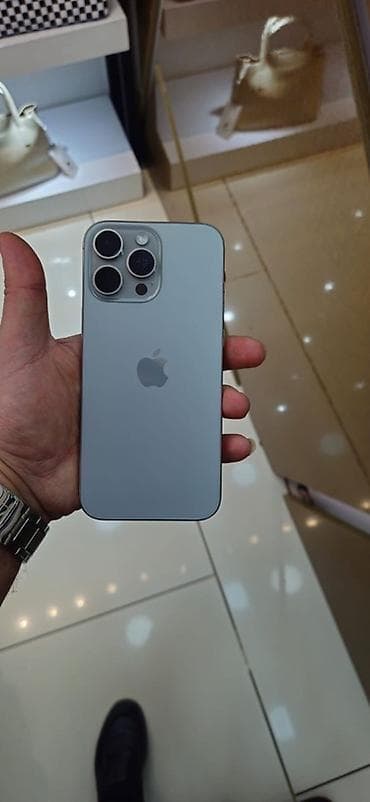 iphone telefonları: IPhone 16 Pro Max, 256 GB, Gümüşü, Simsiz şarj — 2