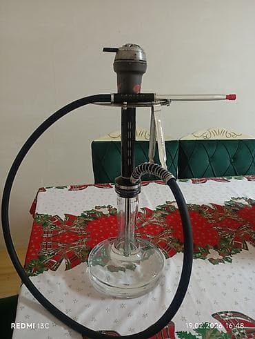 Şüşə qablı nərgilə dəsti - Şəffaf, enli dibə malik şüşə kolba –