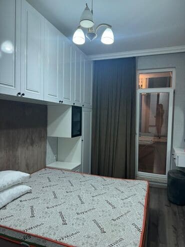 sahil qəsəbəsində təcili ev: 3 otaqlı, 90 kv. m — 10