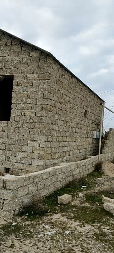 дом без хозяина: 3 комнаты, 90 м², Без ремонта — 4