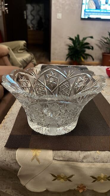 Sovet xrustalı meyve qabı