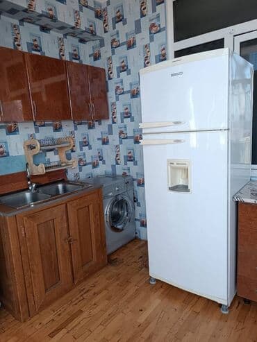 квартиры в локбатане: 9-cu mkrn,3 ayrı otaq.21 saylı uşaq polik.yanında,marşrutlara yaxın — 3