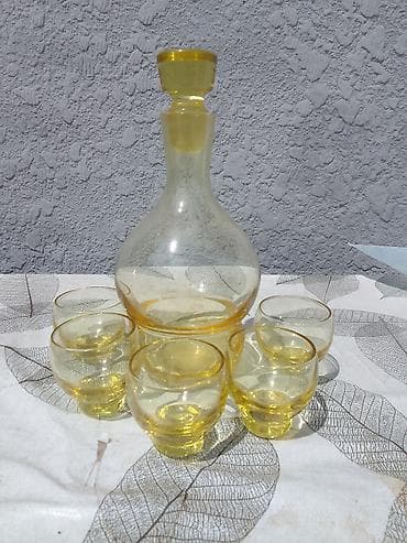 Rəng - Sarı, Şüşə