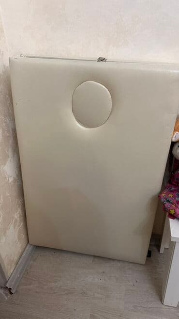 yığılıb açılan stol: Daşınan masaj/estetik masası - İkiqat qatlanan konstruksiya – — 1