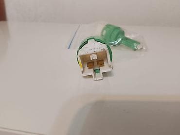 ambians işıq: Məhsul: Avtomobil siqnal lampası üçün patron/adaptor (yaşıl rəngdə), 2 — 2