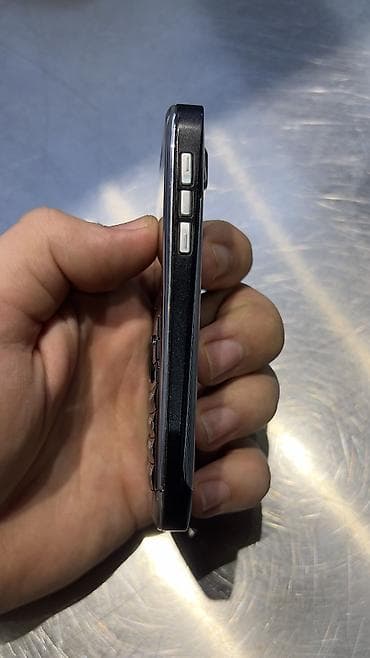 nokia c2: Nokia E72, < 2 ГБ, цвет - Черный, Кнопочный — 2