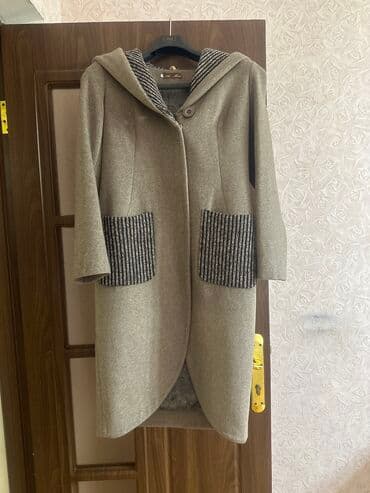 Hicab: 2 defe geyinilib cemi. Tezeden hec ferqlenmir. Olcu 44 olmagina — 1