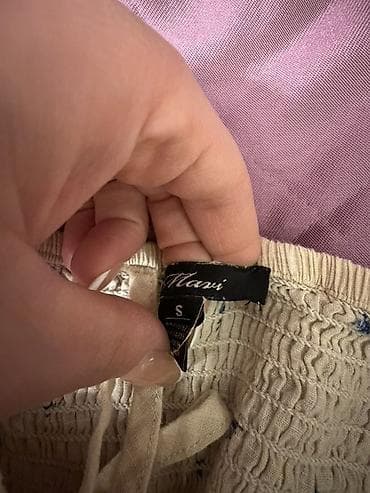 qadin futbolkalar: Mavi qadın crop bluz - Brend: Mavi - Ölçü: S - Rəng: krem/bej fon — 2