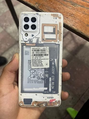 samsung pultu: Samsung Galaxy A32, rəng - Ağ, İki sim kartlı — 4