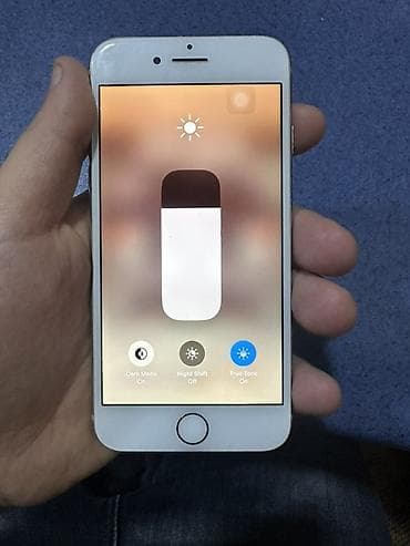 044 mobil operator: IPhone 8, 256 GB, Qızılı, Barmaq izi — 1