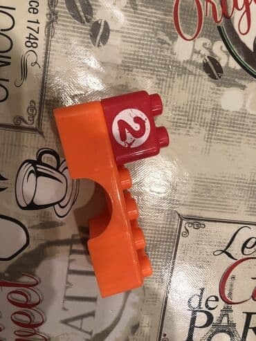 лего в азербайджане: Legolar,yeni kimidiler,yaxshi veziyyetde,iki komplekt.Her komplekt 6 — 7