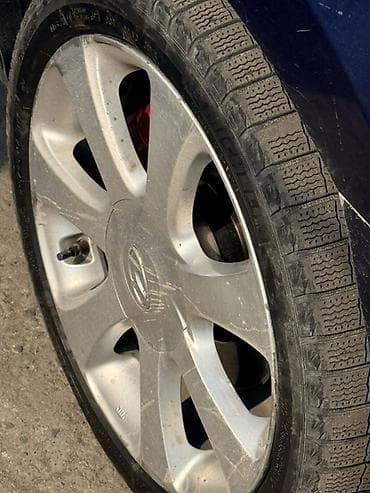 qar tekeri: İşlənmiş Disk təkər Hyundai 215 / 45 / R 17, 5 Boltlu — 6