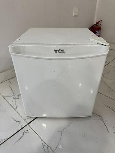 kohnə soyducu: TCL mini soyuducu - Kompakt ölçü: tezgah altına, ofis masasına, yataq — 1