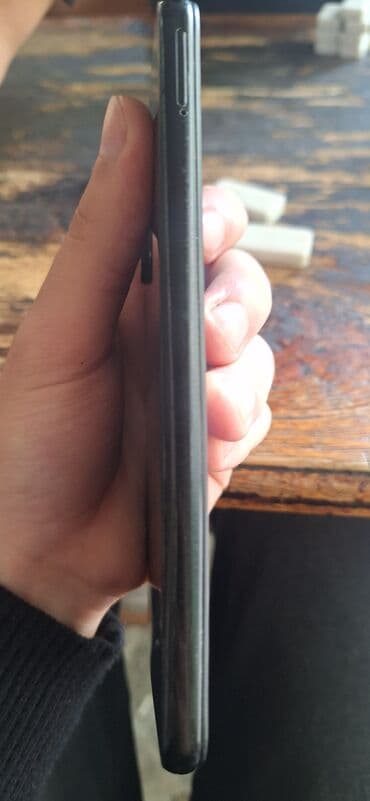 айфон 12 про макс цена в баку: Salam telefon zavoddur tek broblemi var odaki nomrenin 1yeri isdiyir — 6