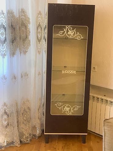 nabor: Qonaq otağı mebel dəsti Tərkib: - Yemək masası və 4 stul: krem-ağ — 3